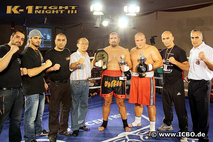 110708_0635_memishi_akbulut_atamtuerk_k1_fightnight_3.jpg