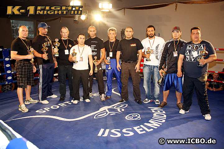 110708_0819_trainer-ehrung_atamtuerk_k1_fightnight_3.jpg